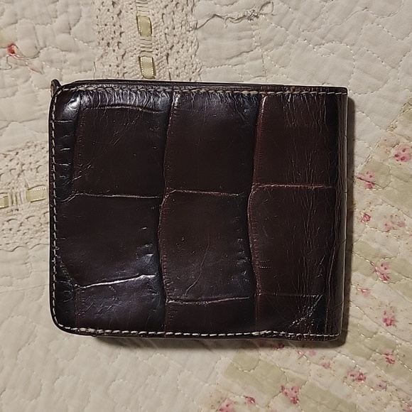 Brighton Wallet - Picture 2 of 6